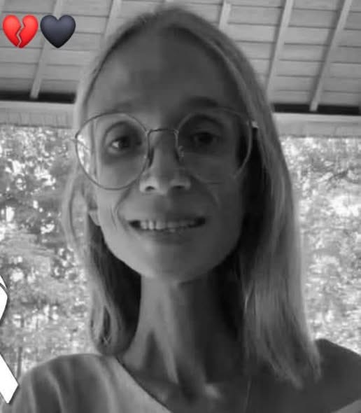 27 year old woman ends up DYing after deciding to eat only F… see more