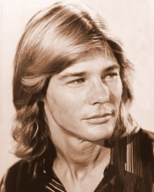 Can You Recognize This Young Hollywood Heartthrob?: A Rare Throwback of a TV and Film Legend!