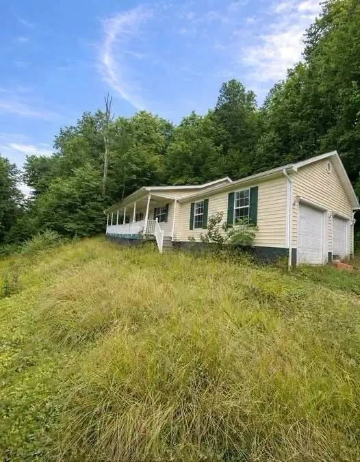 The $0.79 Acre Mystery: Why This Hurricane Home Is Causing a Bidding War You Can’t Afford to Miss